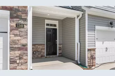 1447 Amberview Lane, Kernersville, NC 27284 - Photo 4