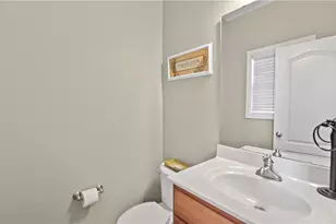 4032 Comrie Ln, Burlington, NC 27215 - Photo 32