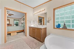 6904 Campbell Rd, Pleasant Garden, NC 27313 - Photo 24