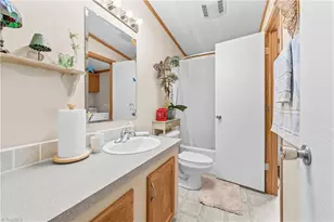 6904 Campbell Rd, Pleasant Garden, NC 27313 - Photo 28