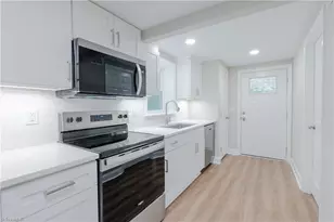 205 Key St, Pilot Mountain, NC 27041 - Photo 26