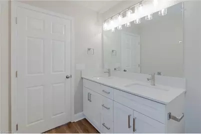 205 Key Street, Pilot Mountain, NC 27041 - Photo 16