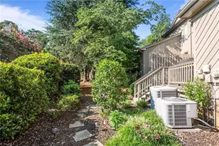 4 Ramsgate Ct, Greensboro, NC 27403 - Photo 26