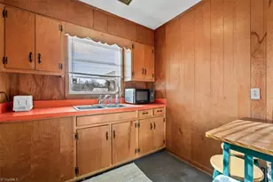 1006 Main St, Burlington, NC 27212 - Photo 6