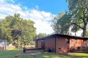 3101 Canterbury St, Greensboro, NC 27408 - Photo 20