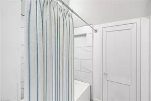 316 Spring St, Thomasville, NC 27360 - Photo 32