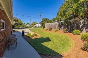 510 W Center St, Lexington, NC 27292 - Photo 36