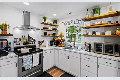 200 S New Street, Liberty, NC 27298 - Photo 8