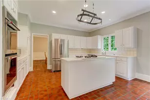 1006 Oakcrest Dr, Reidsville, NC 27320 - Photo 16