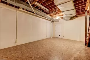 1006 Oakcrest Dr, Reidsville, NC 27320 - Photo 38