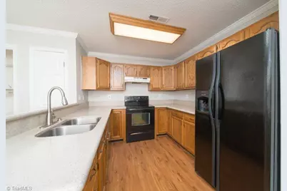 506 Westpark Circle, Winston-Salem, NC 27103 - Photo 6