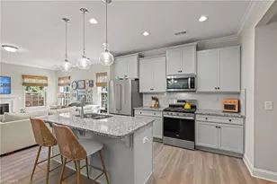 104 Red Maple Wy, King, NC 27021 - Photo 4