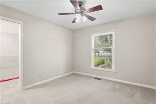 403 Edinburgh Dr, Burlington, NC 27215 - Photo 24