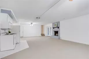 403 Edinburgh Dr, Burlington, NC 27215 - Photo 30