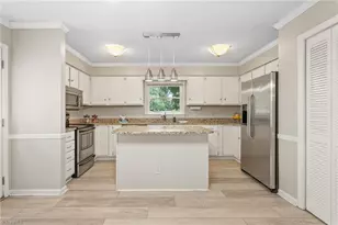 403 Edinburgh Dr, Burlington, NC 27215 - Photo 14