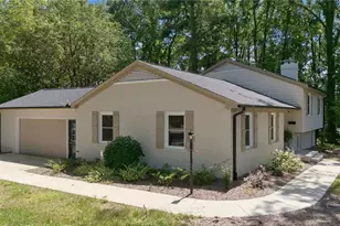 2804 Edgewood Ave, Burlington, NC 27215 - Photo 2
