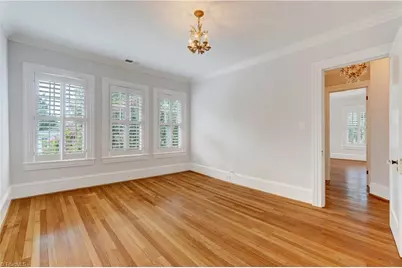 209 W Bessemer Avenue, Greensboro, NC 27401 - Photo 26