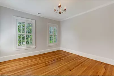 209 W Bessemer Avenue, Greensboro, NC 27401 - Photo 30