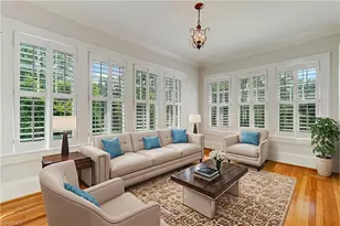 209 W Bessemer Ave, Greensboro, NC 27401 - Photo 32