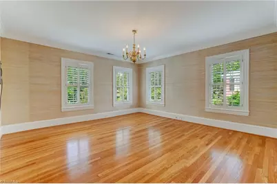 209 W Bessemer Avenue, Greensboro, NC 27401 - Photo 26