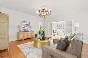 209 W Bessemer Ave, Greensboro, NC 27401 - Photo 10