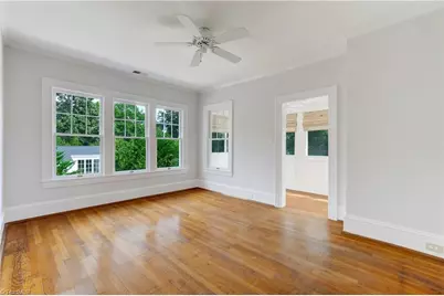 209 W Bessemer Avenue, Greensboro, NC 27401 - Photo 30