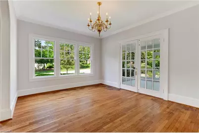 209 W Bessemer Avenue, Greensboro, NC 27401 - Photo 8