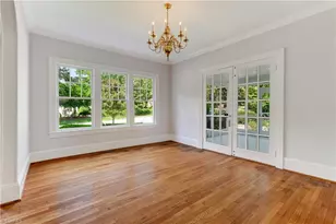 209 W Bessemer Ave, Greensboro, NC 27401 - Photo 8