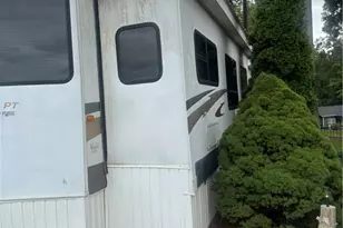 111 Clubhouse Dr, New London, NC 28127 - Photo 2