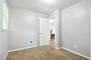 304 Roanoke St, Reidsville, NC 27360 - Photo 20