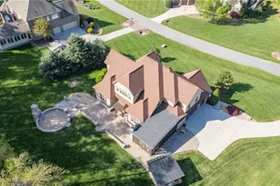 7716 Chesterbrooke Dr, Greensboro, NC 27455 - Photo 6