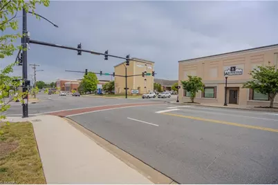 1 State Street, Lexington, NC 27292 - Photo 4