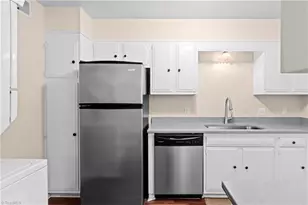 344 Hanover Arms Ct, Winston-Salem, NC 27104 - Photo 12