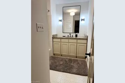 2122 Pebble Drive, Greensboro, NC 27410 - Photo 16