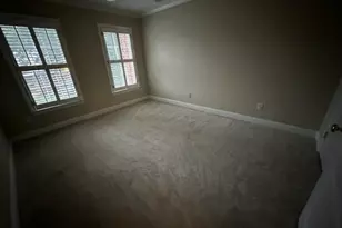 11 Park Village Ln, Greensboro, NC 27455 - Photo 4