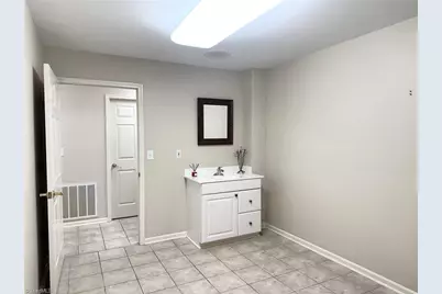 510 W Center Street, Lexington, NC 27292 - Photo 18