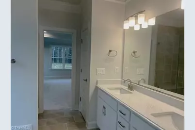 5673 Falkirk Drive, Greensboro, NC 27409 - Photo 24