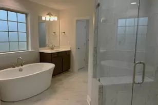 5679 Falkirk Dr, Greensboro, NC 27409 - Photo 12