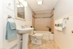 1127 W Northwood St, Greensboro, NC 27408 - Photo 32