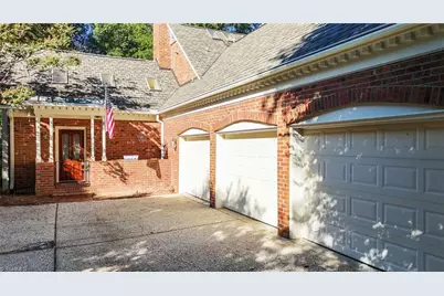 200 Manchester Place, Greensboro, NC 27410 - Photo 2