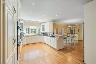 200 Manchester Pl, Greensboro, NC 27410 - Photo 14