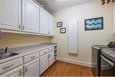 200 Manchester Place, Greensboro, NC 27410 - Photo 14