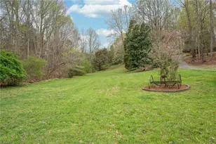 243 Terrie Dr, Winston-Salem, NC 27107 - Photo 8