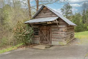 243 Terrie Dr, Winston-Salem, NC 27107 - Photo 10