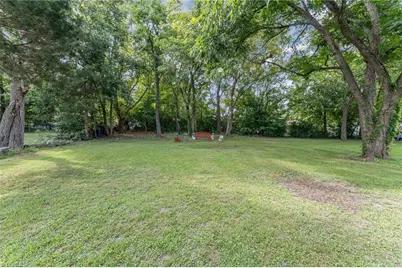 207 Harris Street, Thomasville, NC 27360 - Photo 16