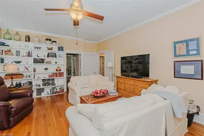 270 Main Street, Yanceyville, NC 27379 - Photo 6