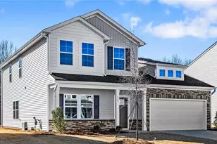 225 Rock Cress Dr, Lexington, NC 27295 - Photo 2