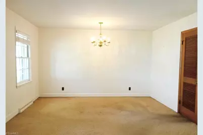 626 Willowbrook Lane, Winston-Salem, NC 27104 - Photo 4