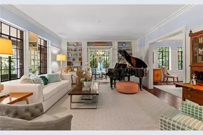 207 Hillcrest Drive, High Point, NC 27626 - Photo 16