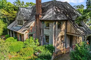 207 Hillcrest Dr, High Point, NC 27262 - Photo 1